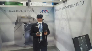 Customer using the Marlen Smokehouse Virtual Realty Tour